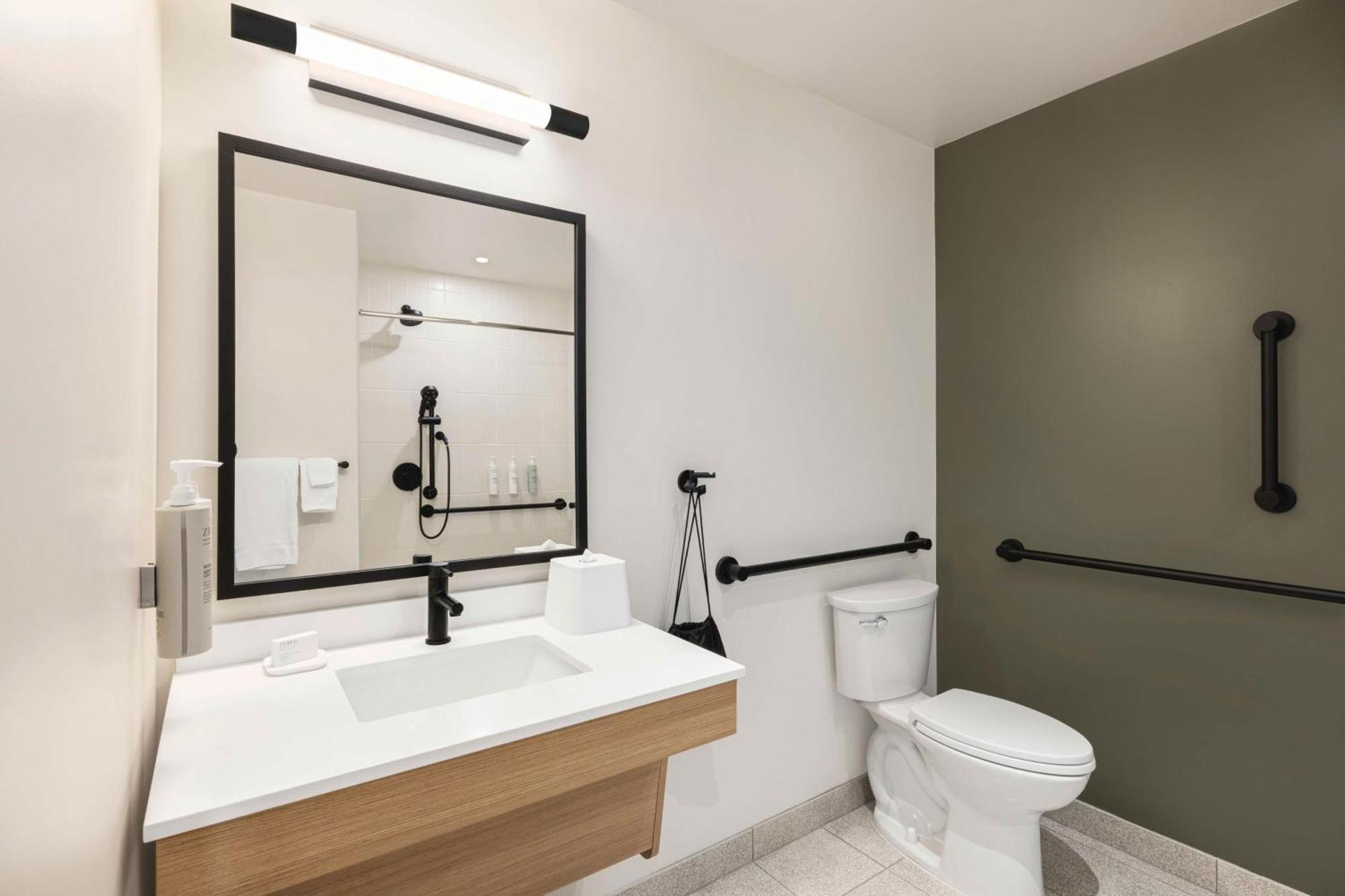 Spark By Hilton Las Vegas Airport Екстериор снимка